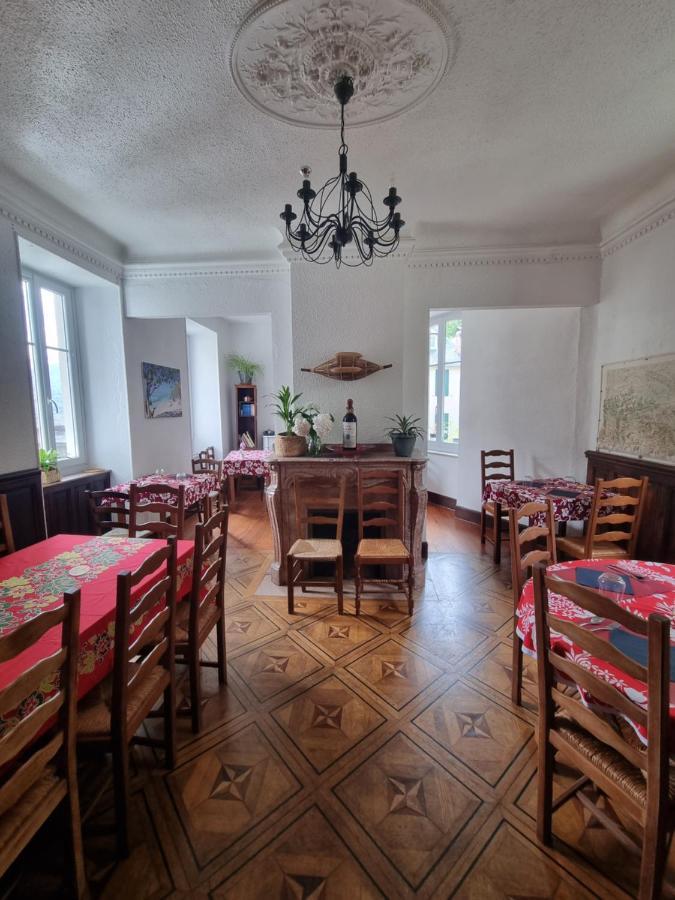 Inn Du Crabere